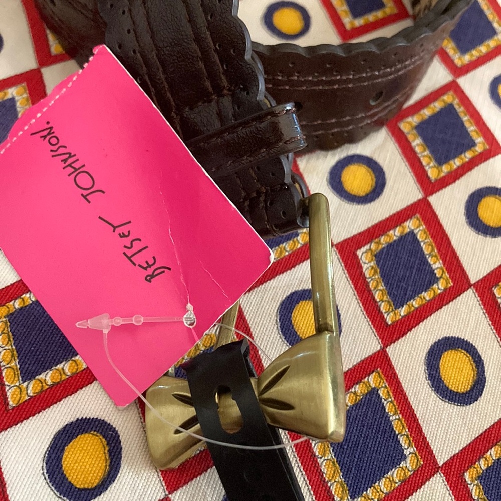 Betsy Johnson Brown Bow Belt